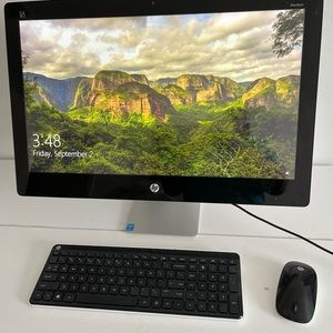 Use few times - looks new -perfect condition